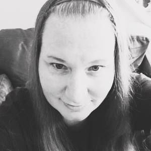 Meet your Posher, Carrie